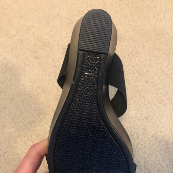 Charles David comfortable heels - Picture 3 of 7